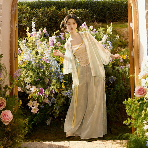 半木尧原创清露折枝日常汉服