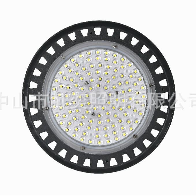 出口热销120GH150瓦CE认证欧洲东南亚非洲南美投光灯太阳能投光灯