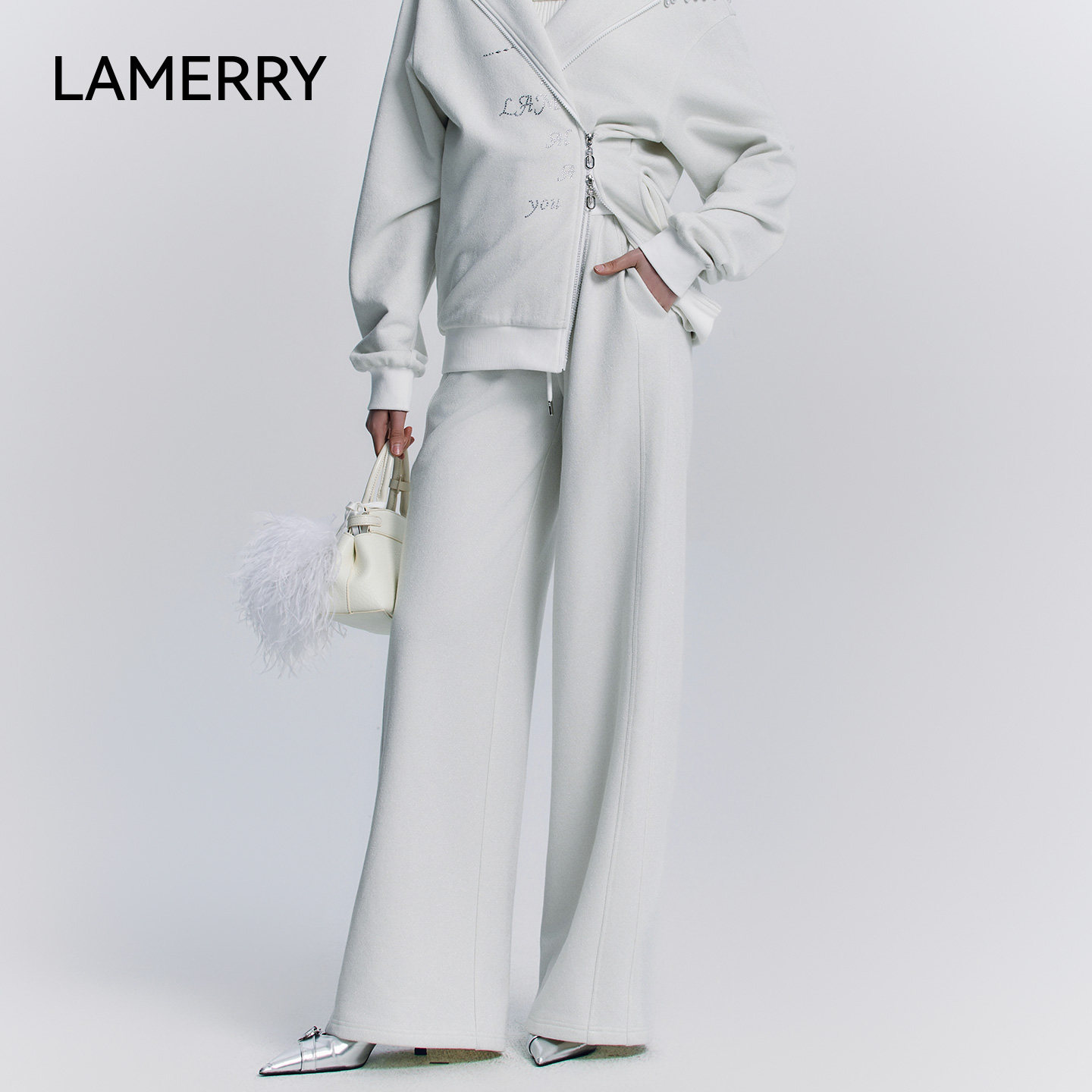 LAMERRY/朗美睿白色慵懒风阔腿裤宽松百搭卫裤女抓绒秋冬质感穿搭,女装/女士精品,休闲裤,淘宝优惠券,粉丝福利购,淘宝优惠卷