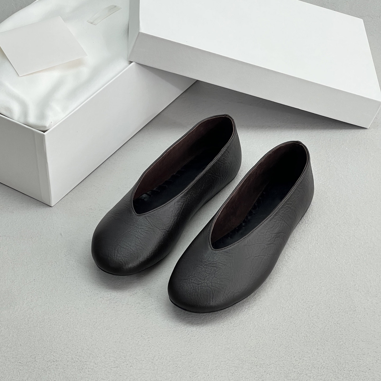 thumbnail for French niche row vintage style comfortable extra-soft ballet shoes for women, 2026 new bow flat shallow flats