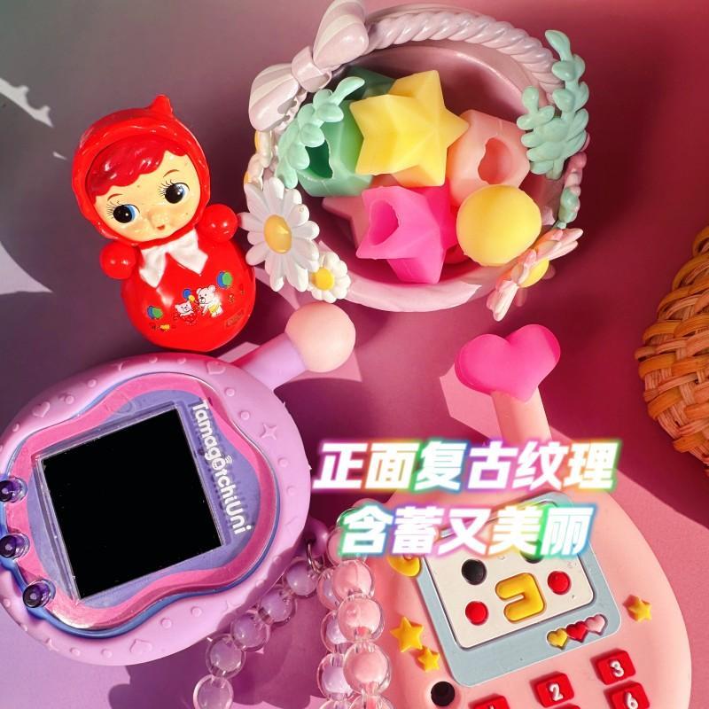 适用拓麻歌子Uni复古多巴胺手机系保护套夜光防摔tamagotchi创意图片