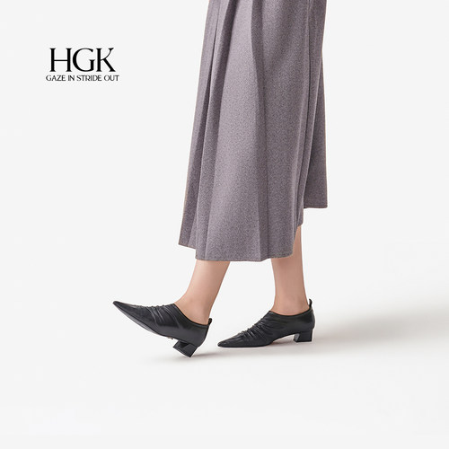 艺术褶皱设计后跟可踩一鞋两穿