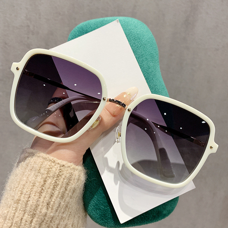 大框米白色墨镜女士高级感圆脸显瘦防紫外线近视太阳镜可配有度数