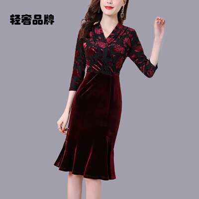 朗姿约定轻奢名媛连衣裙2026年春秋新款女拼接金丝绒包臀鱼尾裙子