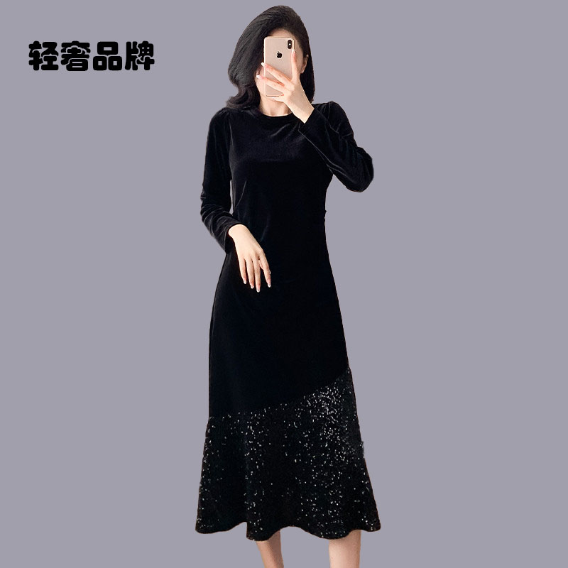 朗姿约定大码宽松丝绒拼接亮闪闪鱼尾裙秋冬新款设计感气质连衣裙图片