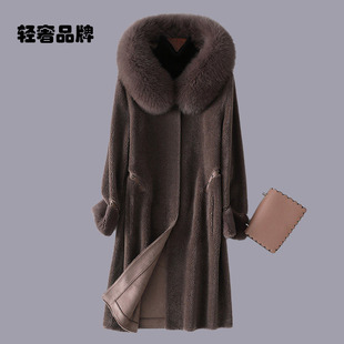 朗姿约定羊剪绒大衣女新款 2026冬狐狸毛领带帽羊毛颗粒皮草外套