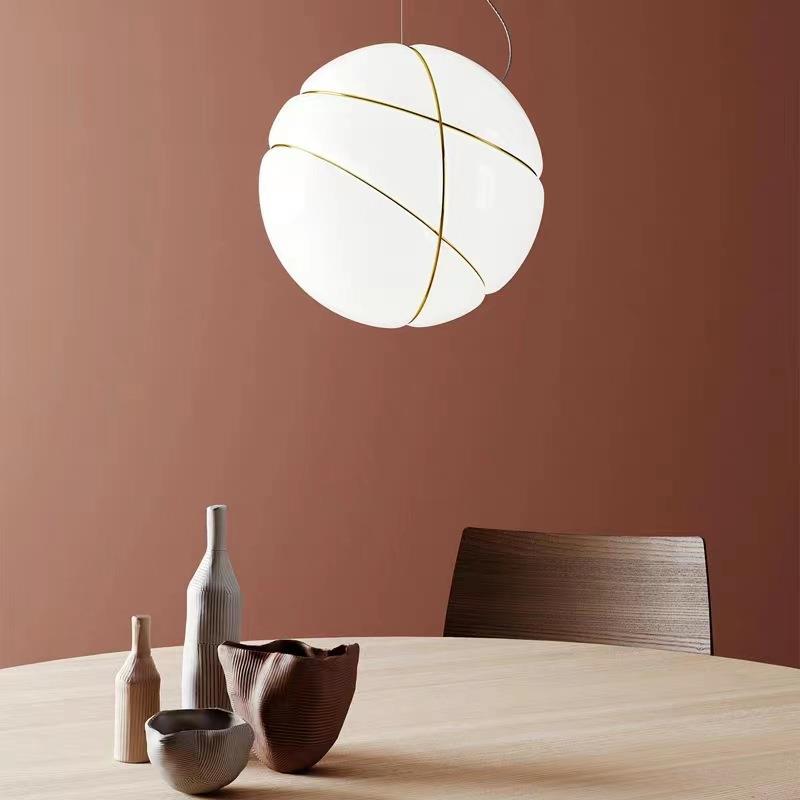 意大利设计师足球款玻璃吊灯北欧个性客厅书房卧室吧台餐厅艺术灯