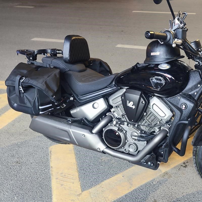 适用奔达黑旗500边包帆布一站式改装 摩托车复古皮边箱保险杠靠背