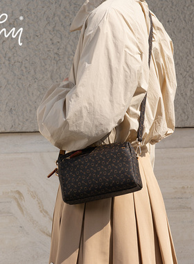 why女包相机包包女新款斜挎包妈妈小方包时尚百搭女士包单肩包