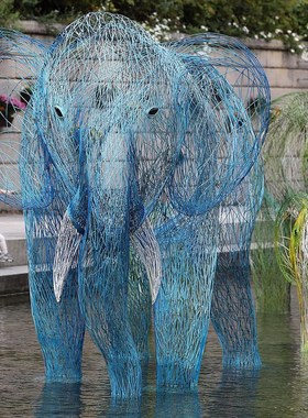 铁艺不锈钢镂空大象雕塑户外定制公园林草地大型景观摆件牧场装饰