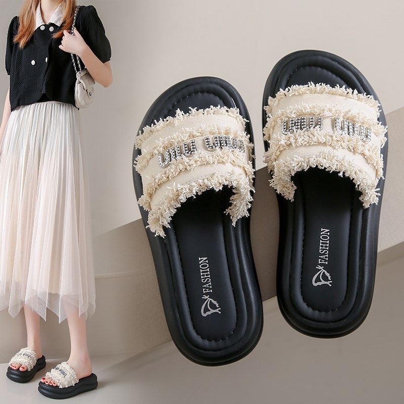 绝美厚底凉拖鞋女夏时尚外穿百搭配裙子2025新款外出法式平底拖鞋