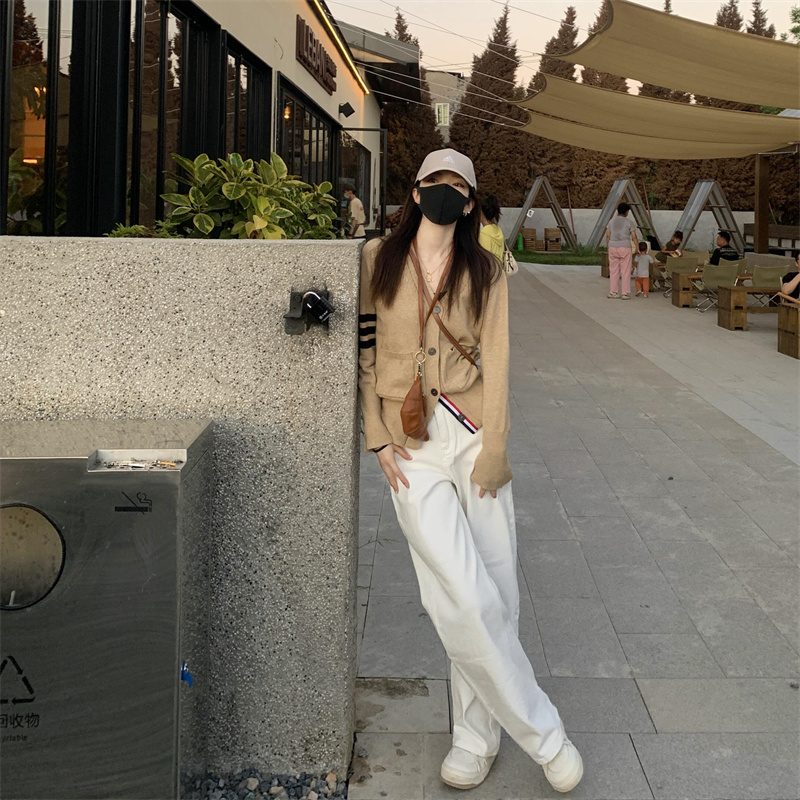 早秋撞色V领毛衣外套女春秋季2A4年新款爆款学员针织开衫上衣情侣