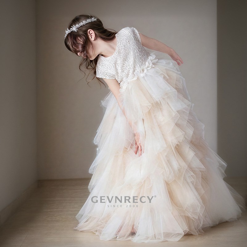 女童礼服高端轻奢小众网纱生日公主裙女孩蓬蓬纱主持人钢琴演出服