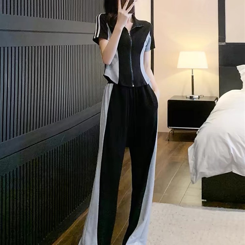 休闲运动服套装女夏季薄款时尚减龄洋气时髦显瘦短袖阔腿裤两件套