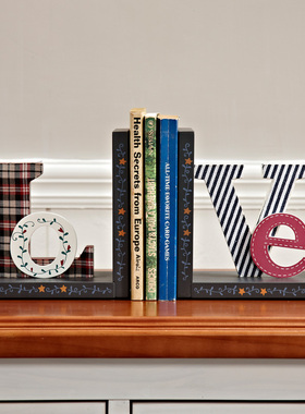 创意字母书靠书房书桌书立欧式卧室装饰品办公室儿童桌面书档摆件