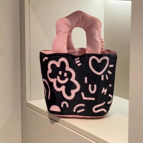 云朵涂鸦饭盒手提袋高颜值防水、防油、防污大容量小学生及上班族