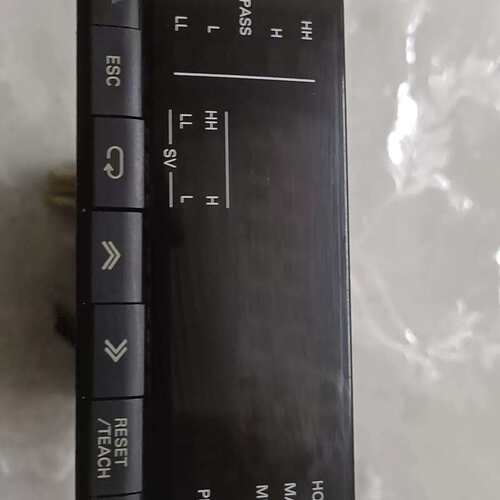 {议价}欧姆龙数字面板表K3NR-NB1A-L2，设备拆机，成色如图{议价}
