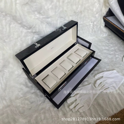 褐色钢琴漆翻盖木盒手表收纳