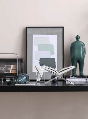 现代简约样板房间书房装饰摆件书桌桌垫笔尺杂志架耳机平板道具书