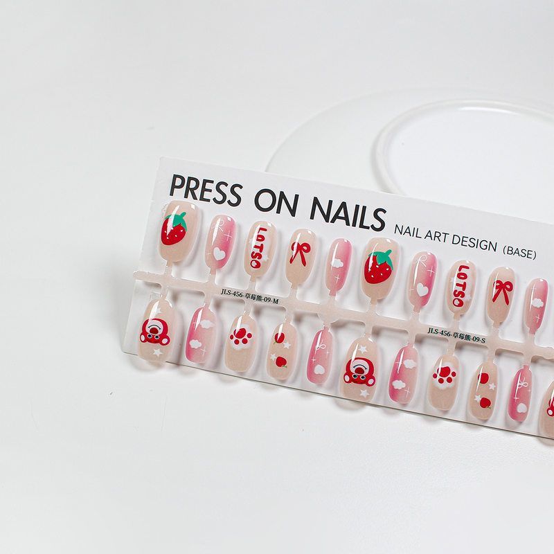 【皎珑】新款猫眼穿戴甲卡通草莓