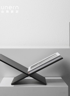 现代简约样板房间书房桌面亚克力书架摆件办公室艺术桌面软装饰品