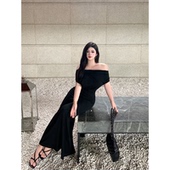 收腰包臀裙遮肚藏肉裙子 微胖连衣裙露肩修身 babes 那般往昔