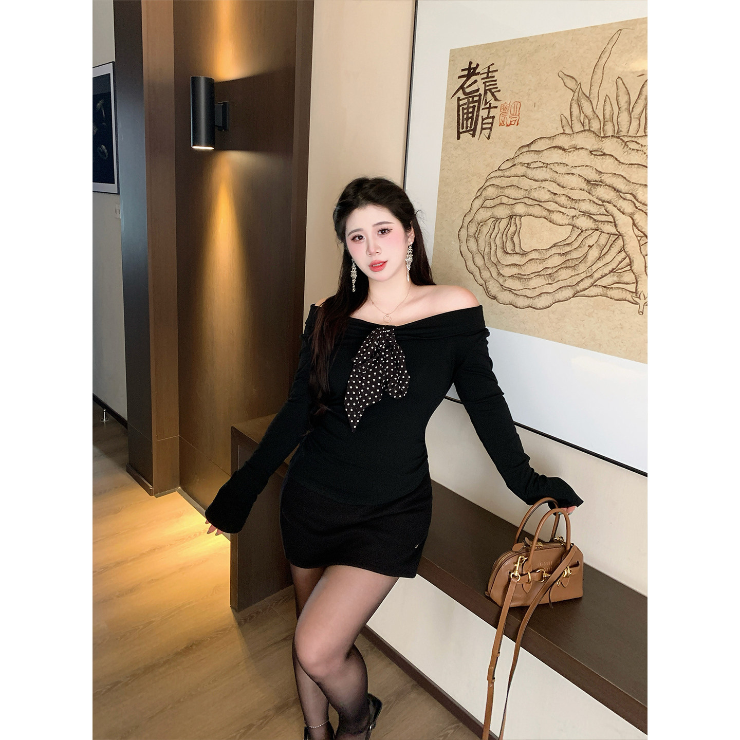 B-babes【百搭冷调】毛呢半身裙女秋冬季2025新款显瘦a字包臀短裙,女装/女士精品,大码半身裙,淘宝优惠券,粉丝福利购,淘宝优惠卷