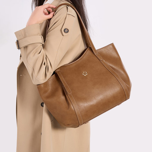 LK轻奢通勤大容量托特hobo包