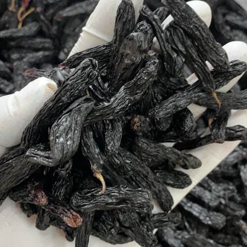 蓝宝石葡萄干新货哈密产原果未加工回去自己洗