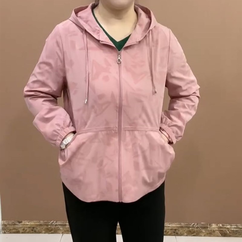 春夏季连帽短款显瘦外套宽松薄款女士韩版妈妈装上V衣防晒衣夹克