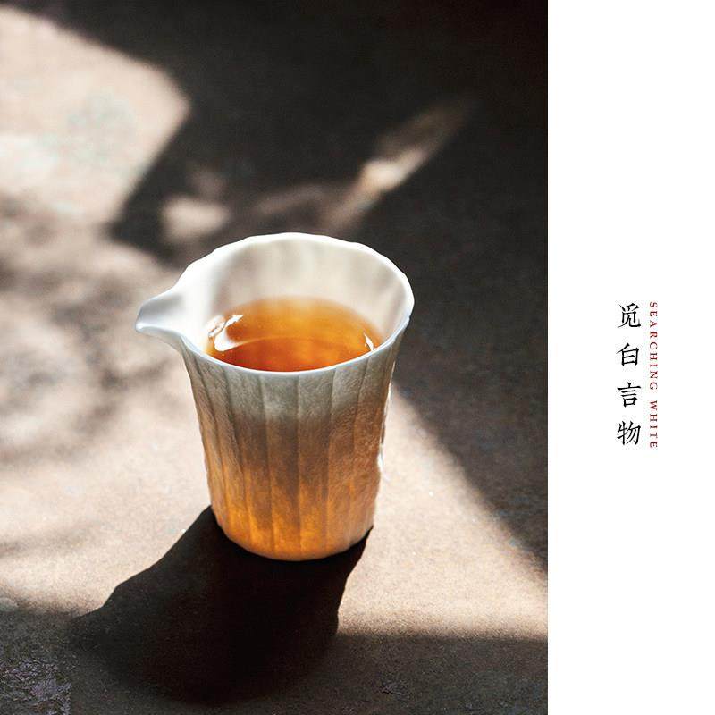 觅白手作石折匀杯薄胎公道岩石纹分茶器海白瓷手握片口厚轻奢素烧,餐饮具,公道杯,淘宝优惠券,粉丝福利购,淘宝优惠卷