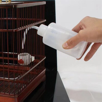 新品鸟笼加水器填水器加水壶鹦鹉八哥画J眉绣眼玄凤鸟用加水瓶全