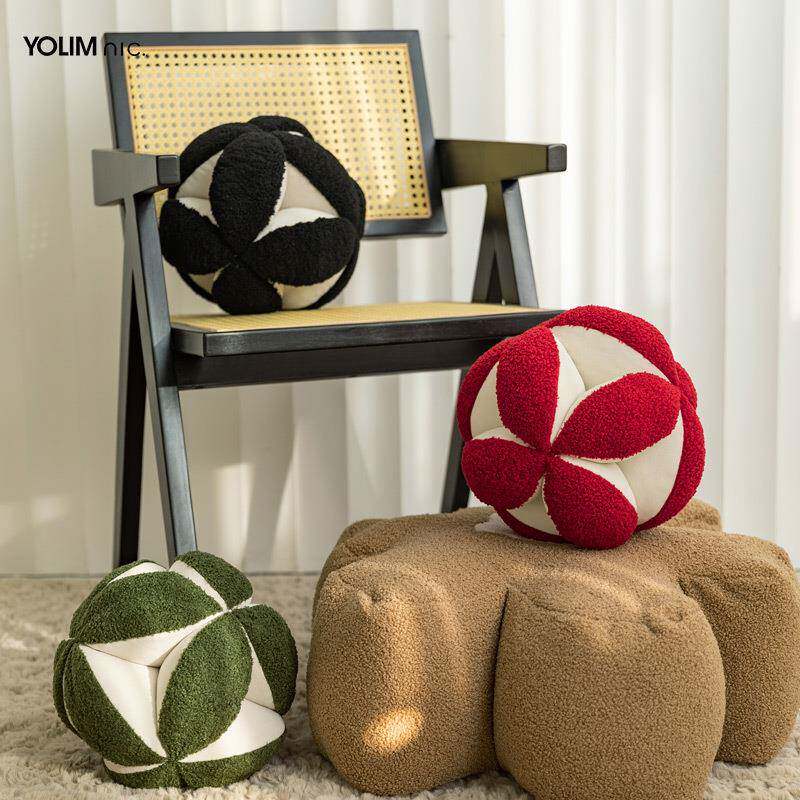 新中式绣球抱枕异形装饰圆枕客厅高级感ins风轻奢法式样板间靠枕