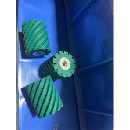 60260坦克砂带34号静电橡胶轮39360战车砂带机配件绿色橡胶耐磨轮