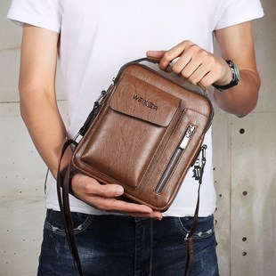 斜挎包男款 男式 背包 便携小包男单肩包休闲小挎包2024新款 包包男士