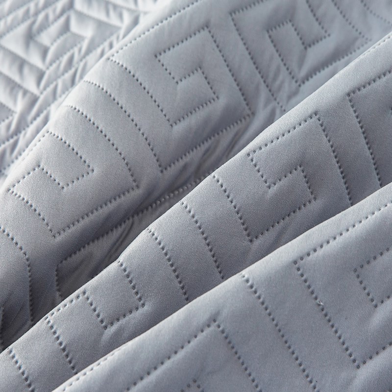 厂家直发涤纶压棉春亚纺床笠面料超声波透气复合床笠布料