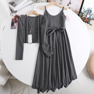 伊系!2025春季新款时尚纯x欲风针织开衫配吊带连衣裙两件套套装女