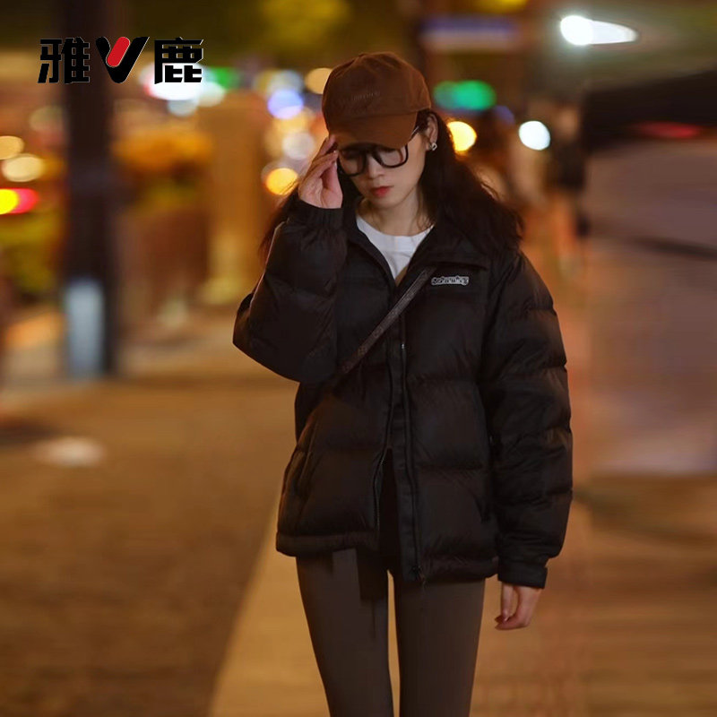 2025冬季新款防风羽绒服短款连帽情侣同款时尚加厚宽松面包服外套