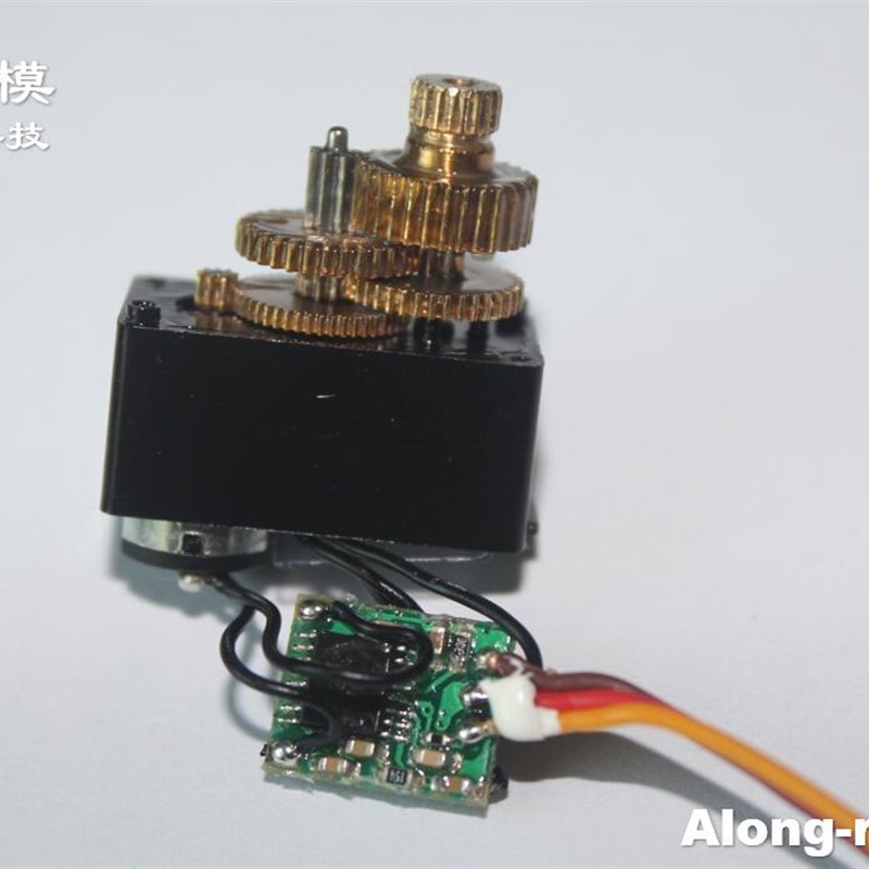 极速沧狼航模 f 金属齿轮舵机 12G 2.0KG力 更胜ES08MA 9克 防水