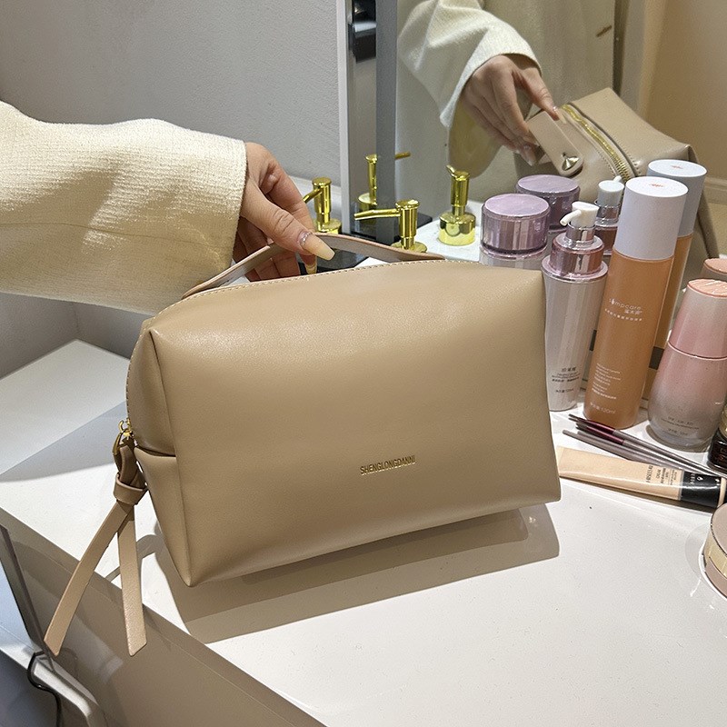 2023新款皮质化妆品包女高级感便携防水超大容量旅行洗漱收纳包袋