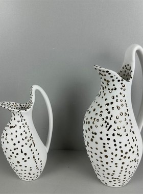 现代简约创意花瓶花器样板房k售楼处桌面电视柜玄关软装饰品工艺