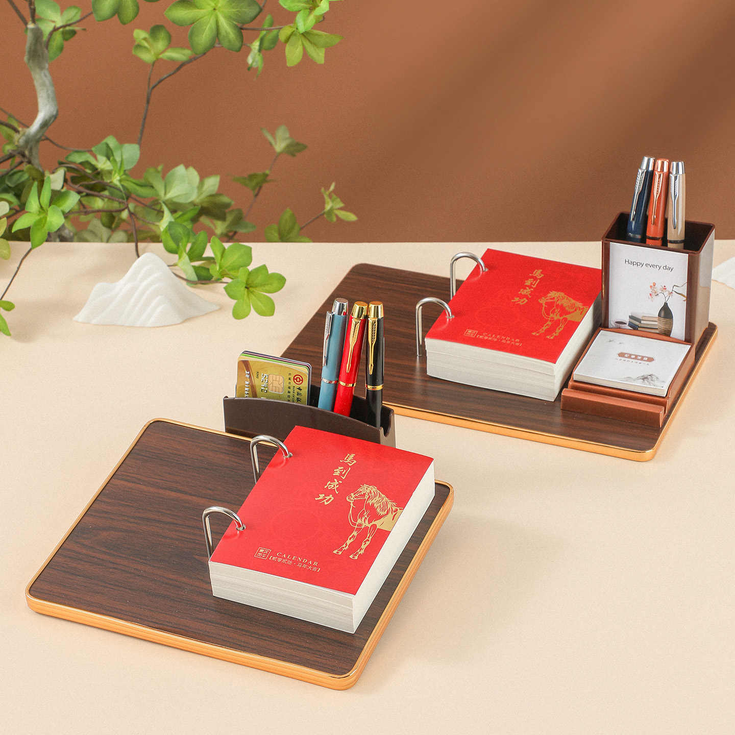 2026年台历定制新款创意马年商务办公桌面摆件手撕365天一日一页黄道吉日黄历工作礼盒单页记事日历定制logo