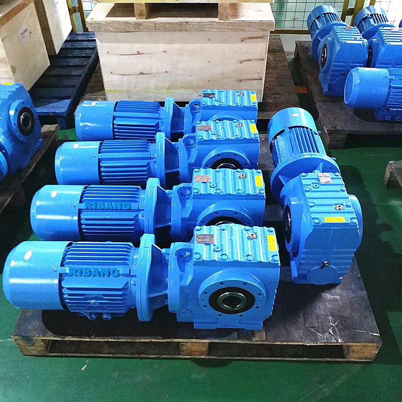 SA47自锁功能减速机变速机用于起重及输送机搅拌设备非标可掟制