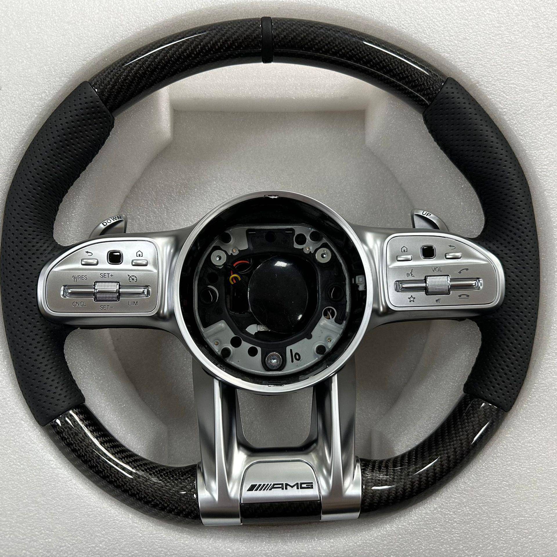 适用奔驰老款改装新款总成AMG碳纤维方向盘AECSG级GLC260GLECLSGT