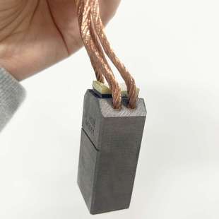 J204 工业电机碳刷电刷J201 D172型号种类全 25X32X65MM 碳刷MG53