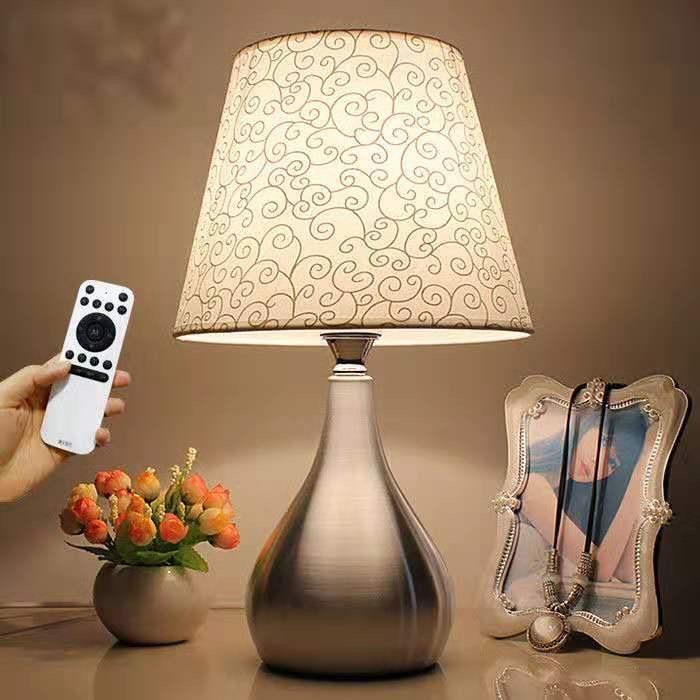 现代LED高档艺术台灯 触摸节能学习工作护眼家用调光智能遥控台灯