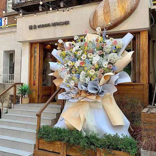 巨型仿真花束立式美陈装饰拍照打卡道具大型网红玫瑰捧花引流摆件