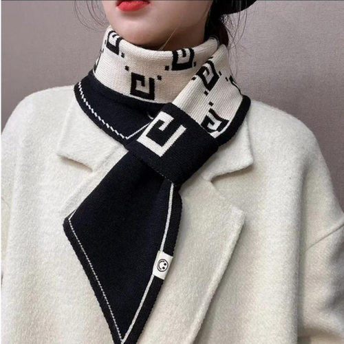 围巾女爆款2024新款秋冬网红披肩高级感韩版百搭学生加厚保暖