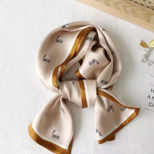 丝巾女薄款细窄小长条秋冬新款洋气时尚韩国百搭衬衣装饰懒人领巾