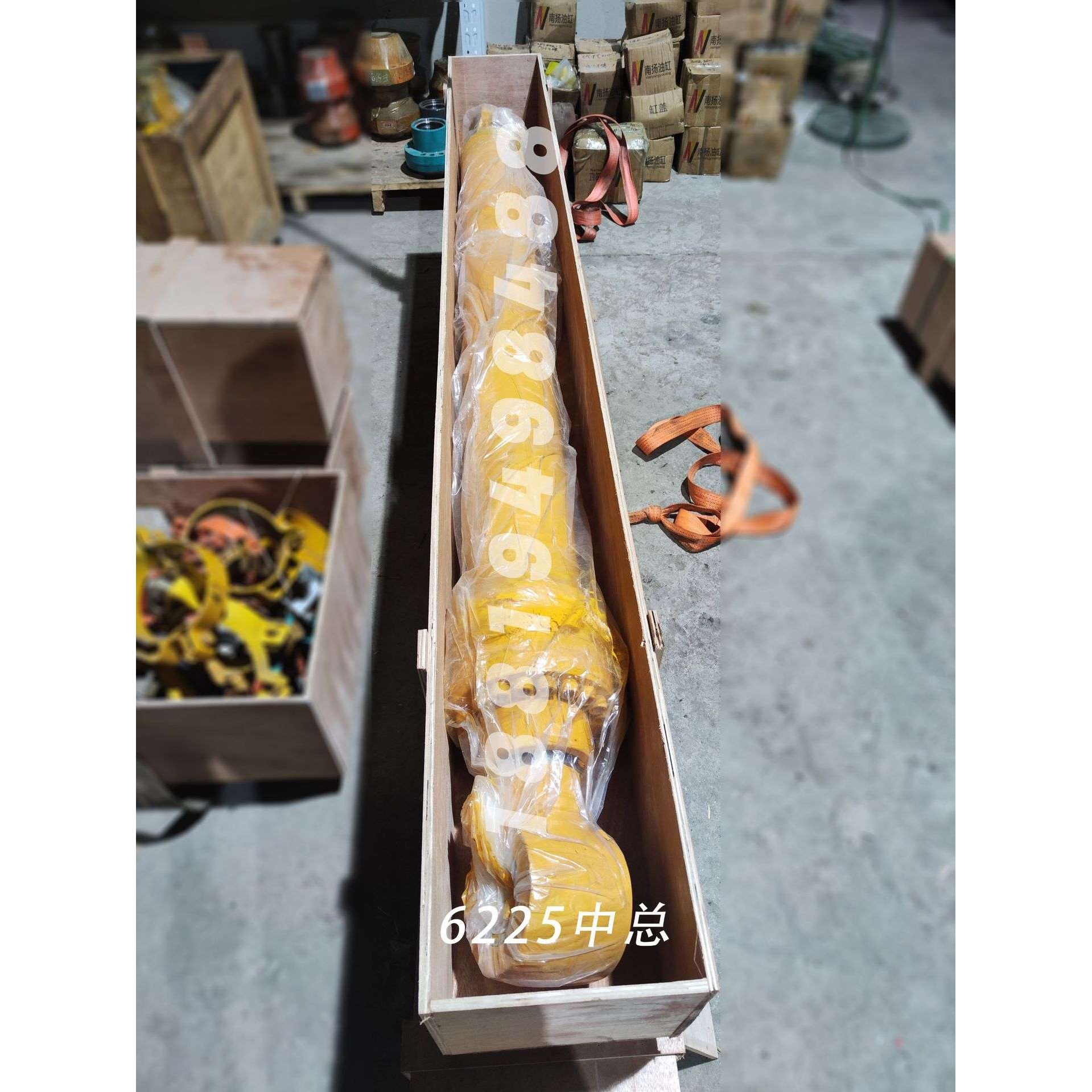 龙工LKG6225H/6230挖机大中小臂油缸总成铲斗杆泵芯壳缸筒活塞杆